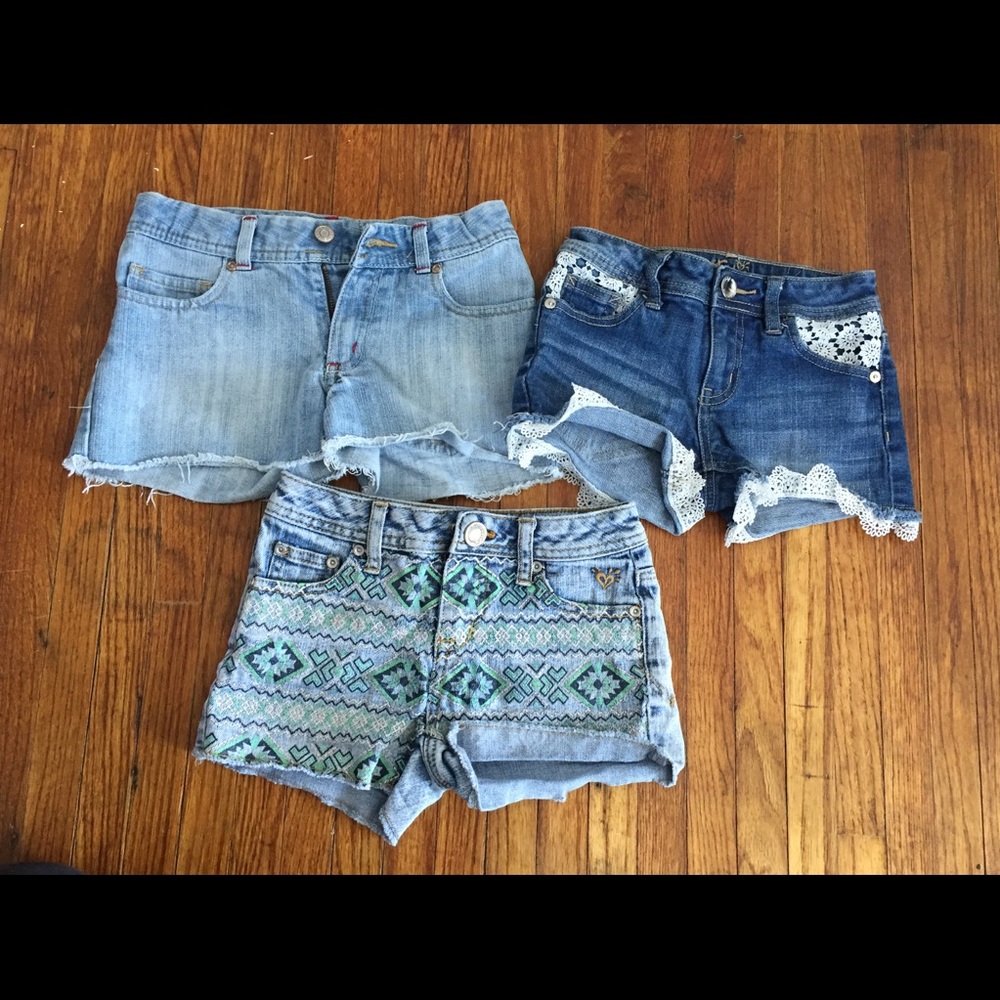Summer shorts, white ruffle SOLD